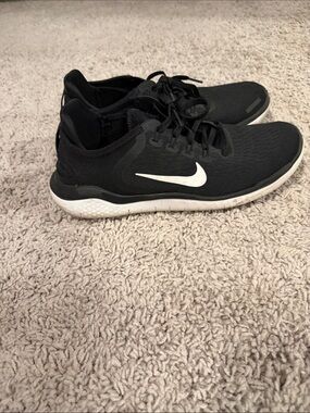 Nike Women’s Free RN Shoes